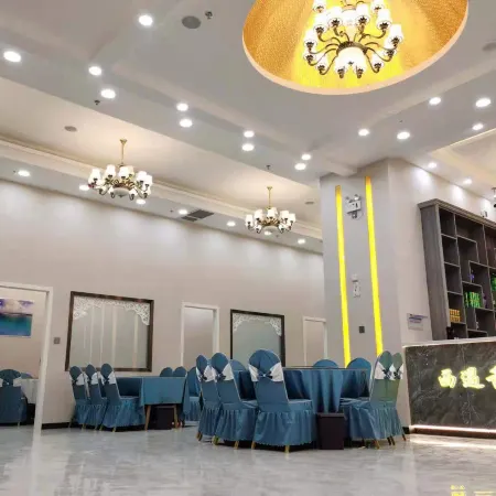 Peak Tower Hotel