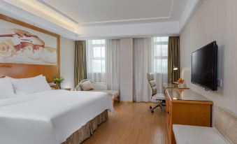 Vienna Hotel (Shenzhen Bay Airong Branch)
