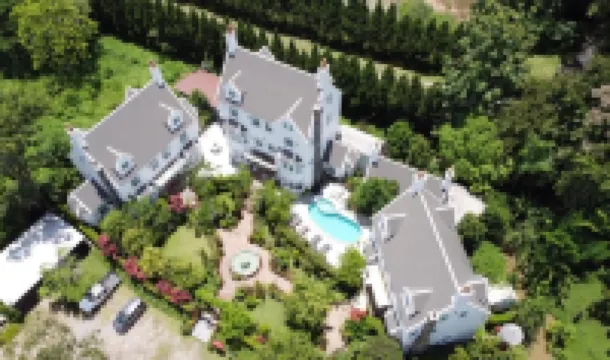 ヒルズボロー イングリッシュカントリーハウス ホテル＆レジャー