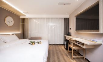 Qingmu Li Hotel (Nanjing University Guangzhou Road)