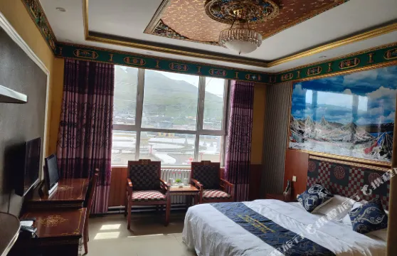 達日珠牡大酒店