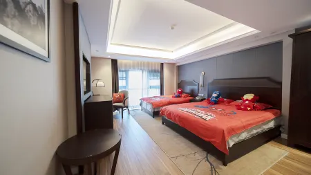 Yulongwan International Hotel (Tiantangzhai) Отели рядом с достопримечательностью «Baima Canyon»