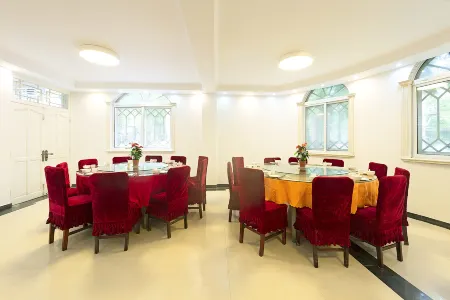 Mingyuan  villa Отели рядом с достопримечательностью «Wulao Peak of Lushan»