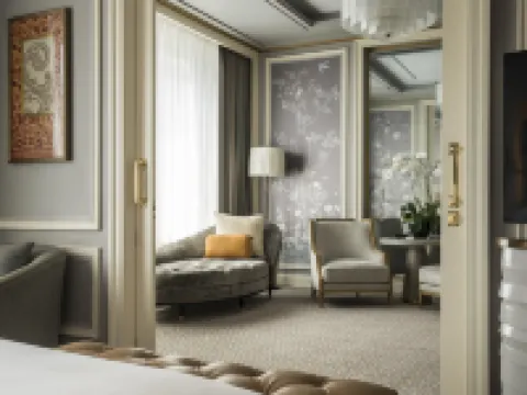 フォーシーズンズ ホテル ジャカルタ ジャカルタのホテル