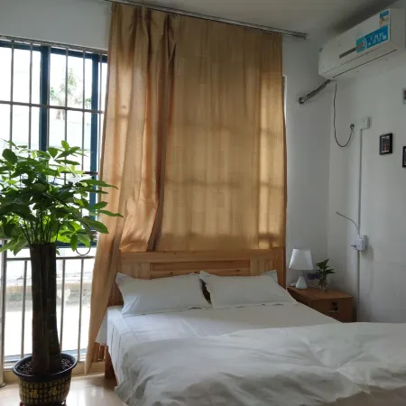 About Your Landscape Youth Hostel (Guangxi University Subway Station)