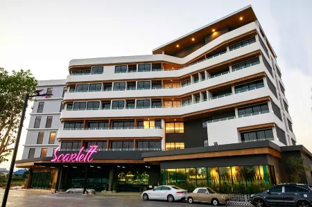 Hotel Scarlett Отели в г. Накхонситхаммарат