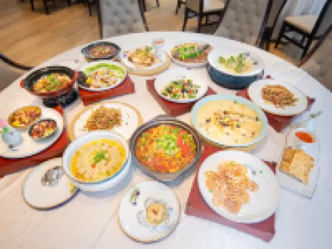 Dongtai Huanghai Forest Park Cabin Cluster Hotels in Dongtai