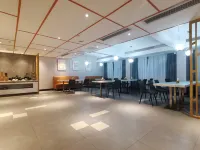 FUNGEE Hotel (The First Affiliated Hospital of Univeristy of South China, Shigu College, Hengyang) - พร้อมอาหารเช้า
