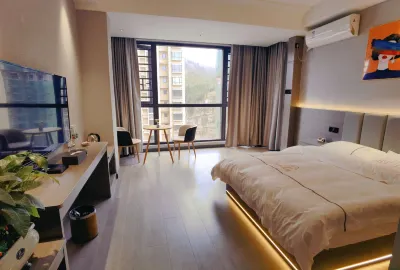 Anyijia Homestay (Kaili College, Southeast Vocational College for Nationalities) Hotels in Kailinan Railway Station/Kaili University