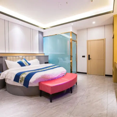 Yake Hotel