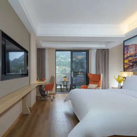 Yichang Xingshan Zhaojun bieyuan store