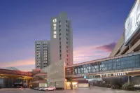 HanTing Hotel (Nantong Qingnian Middle Road Yuanrong Plaza) Hotels near Nantong University