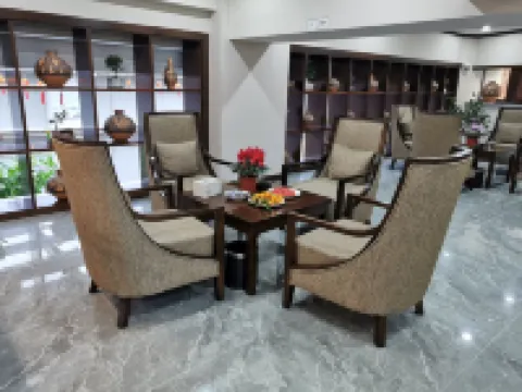 Yucheng Hotel