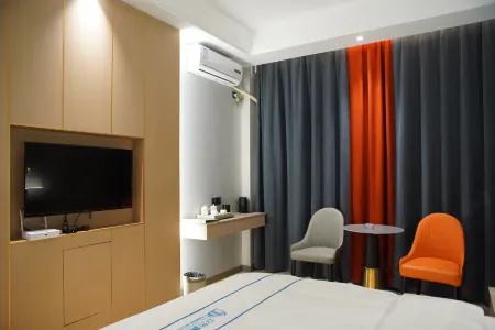 Zhongxu Boutique Hotel (Xinxing Street) Отели в г. Юньсянь