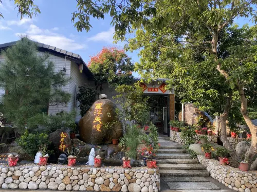 Xiyan Heju Manor