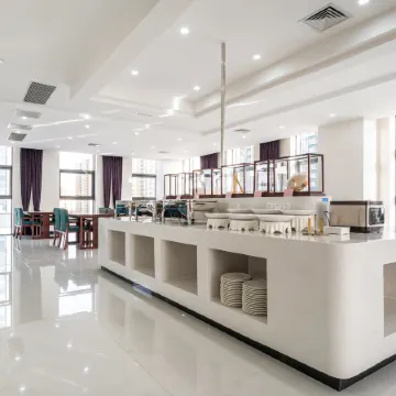Wu Qiang Nine Chen Hotel