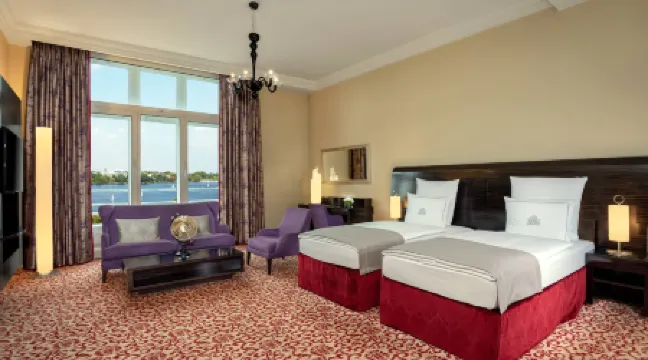 Hotel Atlantic Hamburg-Autograph Collection