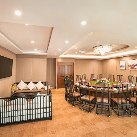Zhongzhou Yihe Hotel