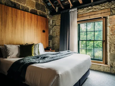 Moss Hotel Отели рядом с достопримечательностью «Salamanca Arts Centre»