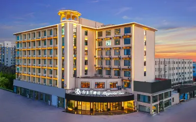 Magnotel Hotel (Yancheng Sheyang Wanda Plaza Shuangshanbei Road) Hotels near Henglong Square