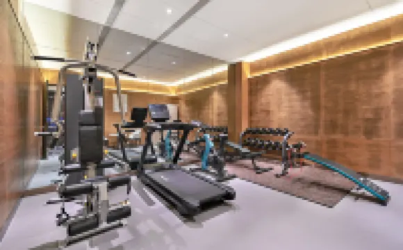 โรงแรมจินเจียง เมโทรโปโล เขตใหม่ปินไห่ เซียะผู่