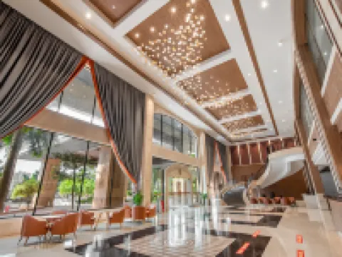 Xinzou Century Hotel (Fenghuang Plaza) Hoteles en Condado de Xinxing