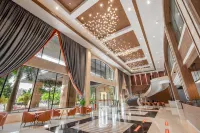 Xinzou Century Hotel (Fenghuang Plaza)