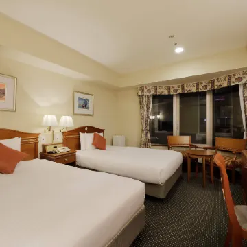 Koko Hotel Nagoya Sakae Отели рядом с достопримечательностью «Стадион «Нагоя Доум»»