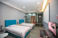 BEAR Xiong E-Sports Hotel