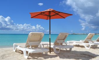 Rendezvous Bay Hotel