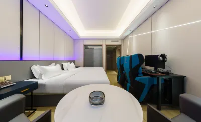 Yongkang Fengqi E-sports Hotel (Baolong Plaza)