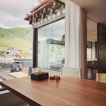 Holiday Inn Kangding Yuntian