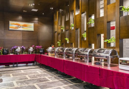 Beetle Hotel (Headquarters Economy Mansion Branch) Hotel Overview