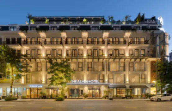 เดอะ อัลมิน โฮเต็ล