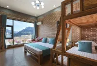 Youran Riverview Inn