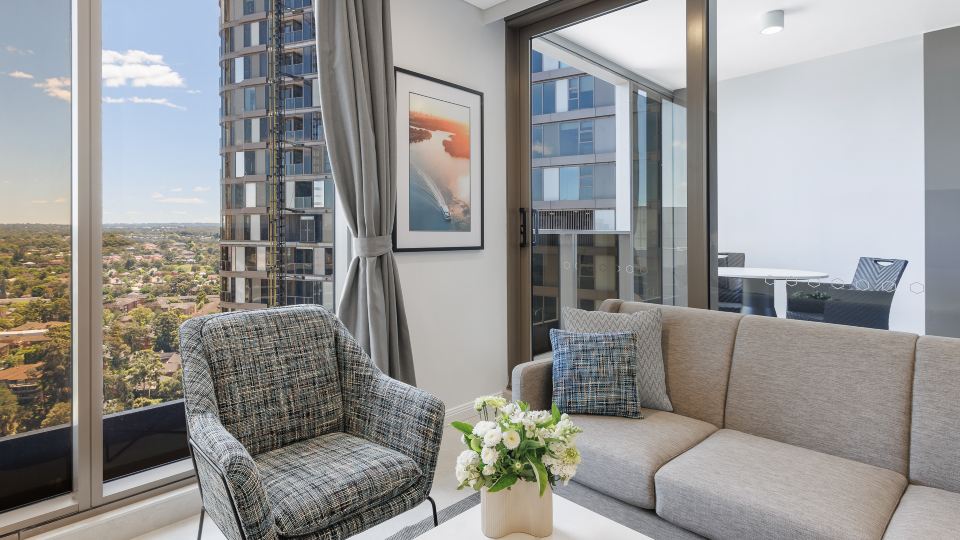 Meriton Suites George Street