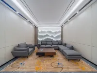 五華希悦智享公寓（奧園廣場店） 五華酒店