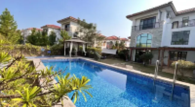 Jianyi Private Hot Spring Pool Villa (Shaoguan Nanhua Temple)