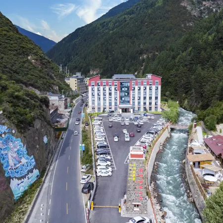 New Siguniang Mountain Hotel