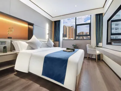 Dazhou Xilai Holiday Hotel Hotels in Shenghua Plaza/South Bus Station