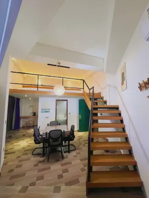 Guichao Theme Hotel Hotels in Songtao