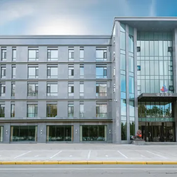 Daqing Xuda Hotel (Liming Lake)