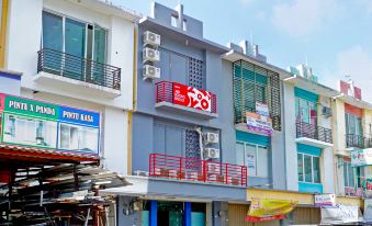 Super OYO 90848 J&b Rooms Bekasi