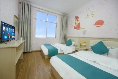 Shunfeng Hotel (Lijiang Ancient City)