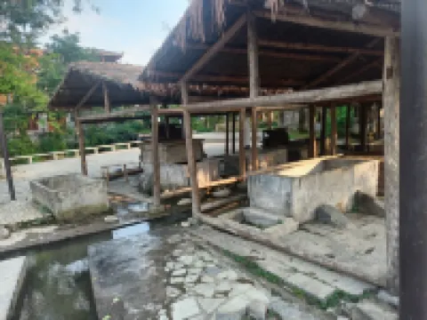 Fanjingshan Dingdang Homestay (Yunshe Scenic Area)