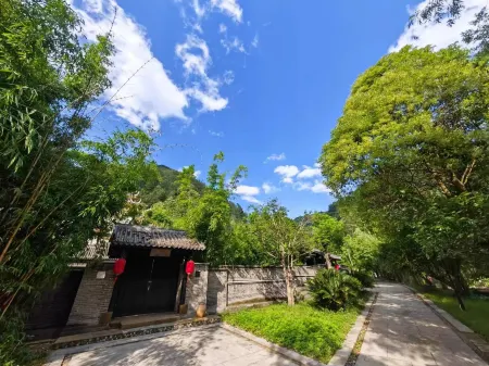 Weilan Jian · Yayan (Guiding Jinhaixueshan Yinzhai)