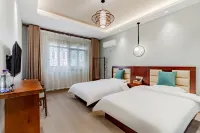 Jingxian Xiandeyue Inn (Taohuatan Scenic Spot) - إقامة ريفية