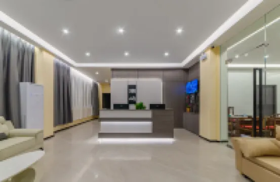 潮嶼·江景鳳凰綠地度假美宿（潮州古城牌坊街店）