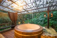 Puradise Private Residence Hotels in Mae On