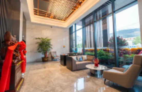 Xunyang Jinhua Hotel